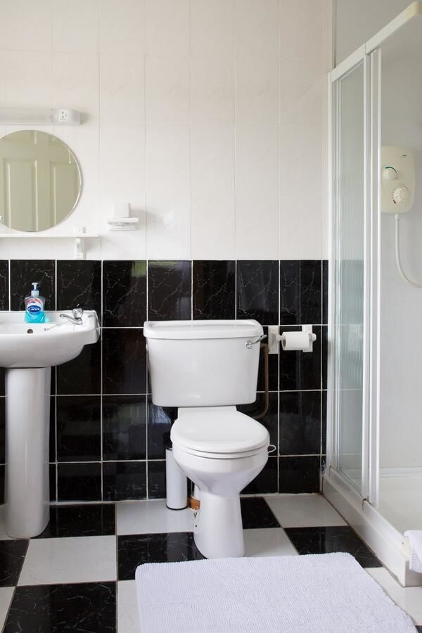 Гостевой дом Shannon Breeze Self - Catering Labbadiha Bridge