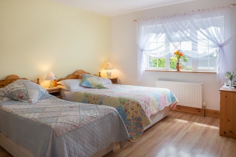 Гостевой дом Shannon Breeze Self - Catering Labbadiha Bridge